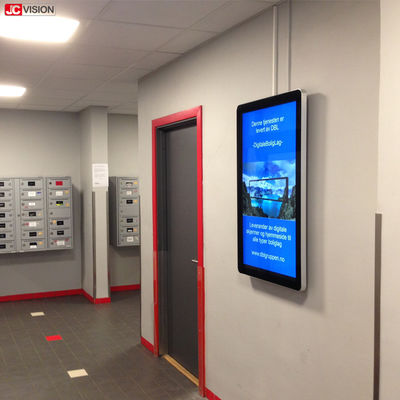JCVISIONの32インチの屋内デジタル表記は壁に取り付けられたLCDの広告プレーヤーを表示する