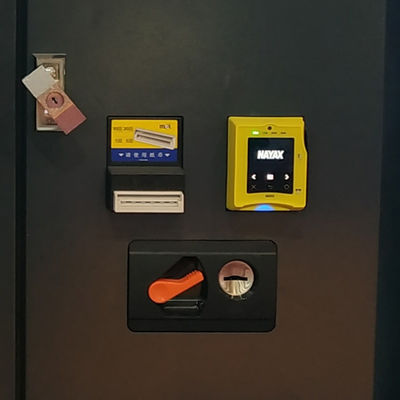 JCVISIONの自動販売機22inchの軽食および飲み物の飲料の自動販売機